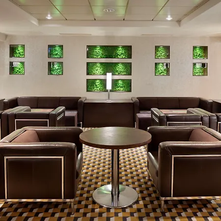 Hotel Radisson Blu Oluempia 4*