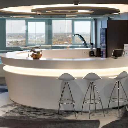Hotel Radisson Blu Oluempia 4*