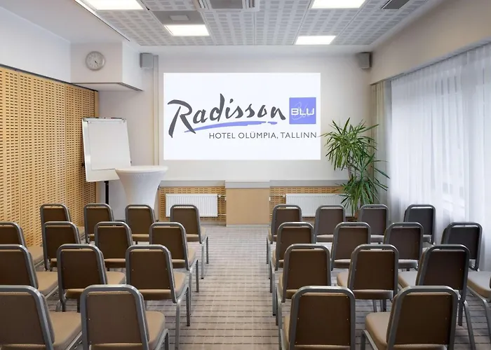 Готель Radisson Blu Oluempia 4*