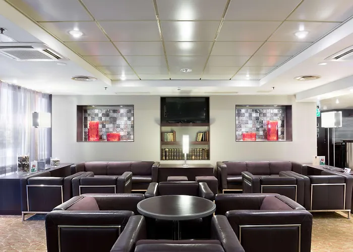 راديسون بلو أولمبيا فندق 4*