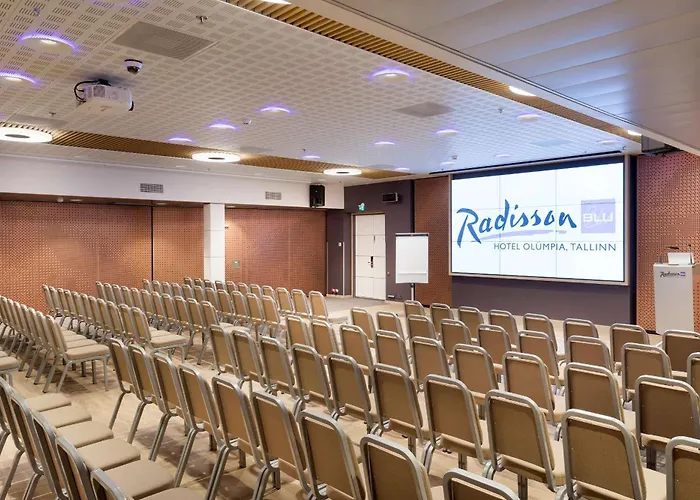 Готель Radisson Blu Oluempia