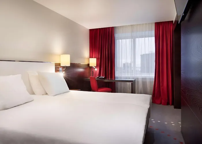 라디슨 블루 올림피아 4*