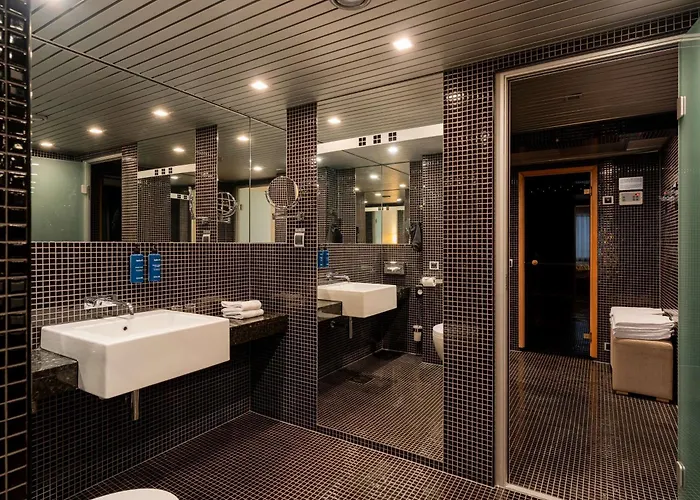 Radisson Blu Oluempia Готель