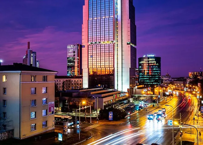 라디슨 블루 올림피아 호텔 4*