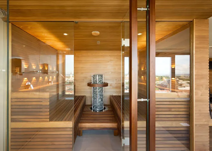 ラディソン ブルー オリンピア 4*